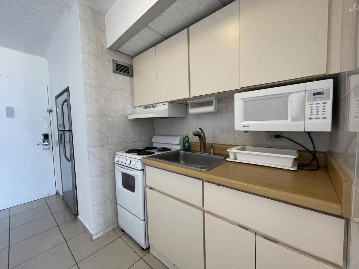 Tropical Studio At The Beach In Isla Verde San Juan Exteriör bild