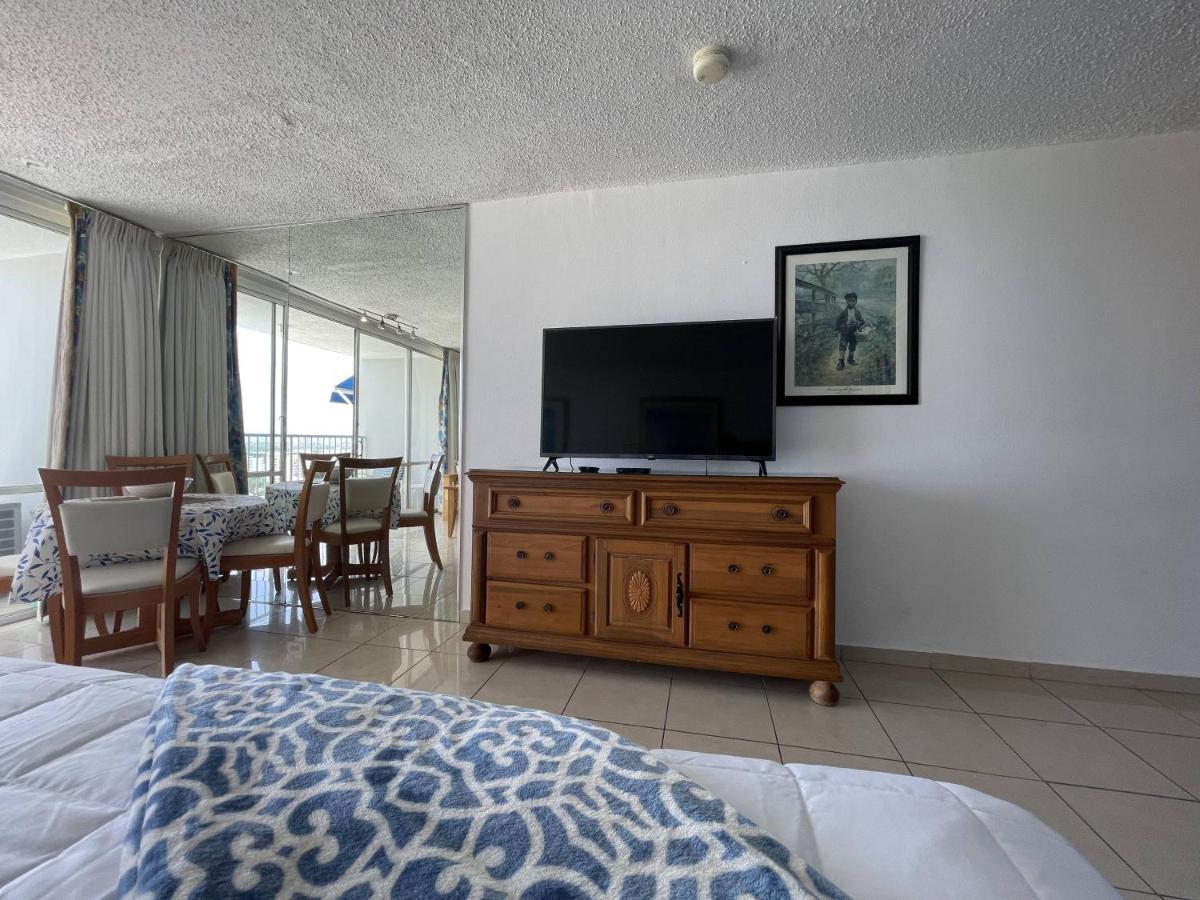 Tropical Studio At The Beach In Isla Verde San Juan Exteriör bild