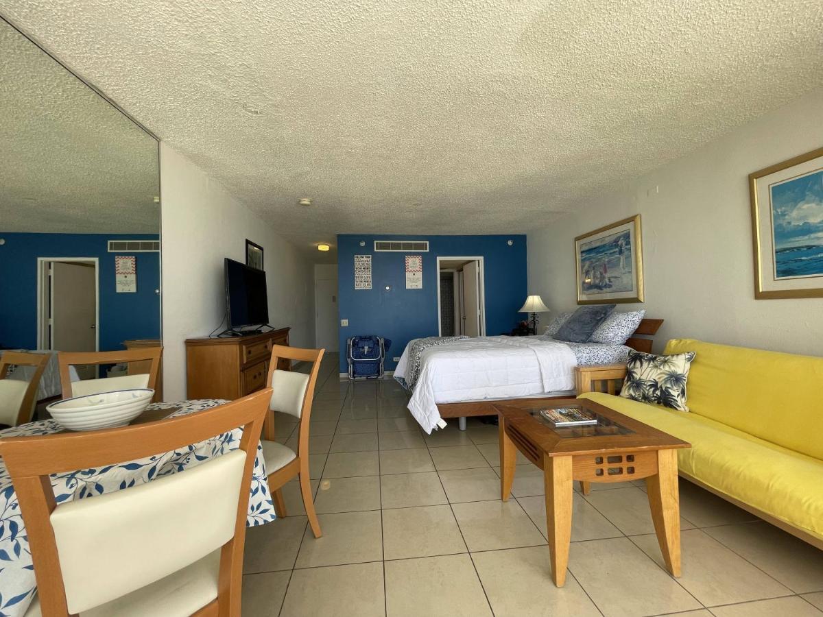 Tropical Studio At The Beach In Isla Verde San Juan Exteriör bild